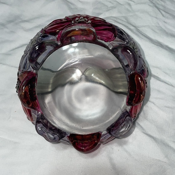 Westmoreland Pink and Purple Floral Glass Basket - Picture 4 of 4